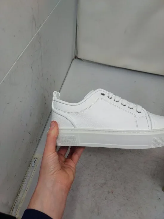 Christian Louboutin MENS White Heart Love Adolon Junior Sneaker - Picture 12 of 12